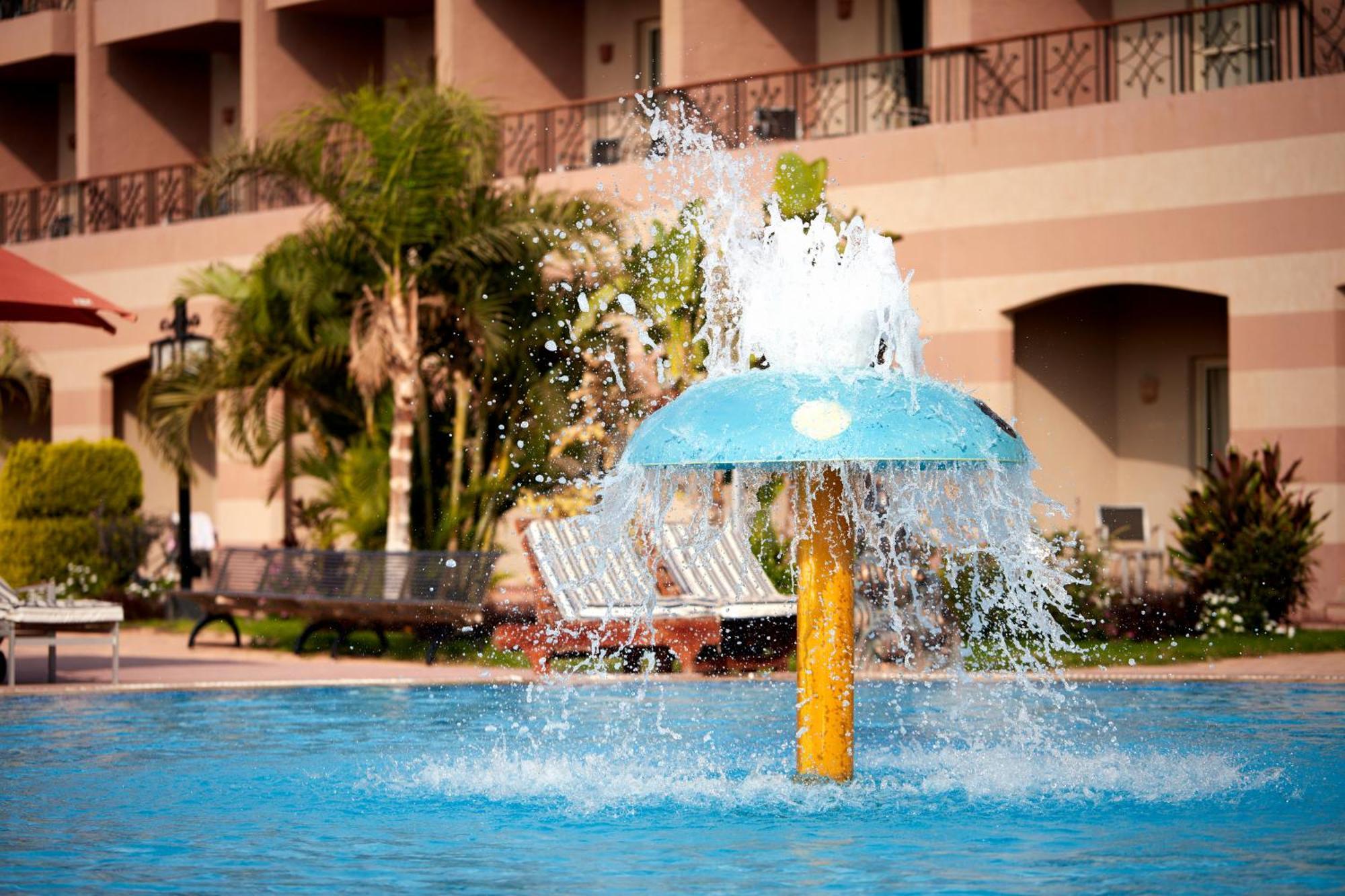 עיין סוחנה Coral Sea Beach And Aqua Park מראה חיצוני תמונה